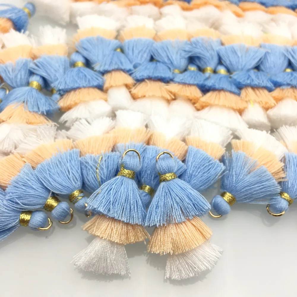 30pcs mix color 3.5CM/3 layer/jewelry accessories/jewelry findings/Mini Cotton Tassel/hand made/Earring production
30pcs mix color 3.5CM/3 layer/jewelry accessories/jewelry findings/Mini Cotton Tassel/hand made/Earring production