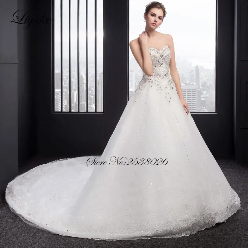 Elegant Tulle Liyuke Sweetheart A-Line Wedding Dress Chaple Train Off The Shoulder Beading Crystals robe de mariage
Elegant Tulle Liyuke Sweetheart A-Line Wedding Dress Chaple Train Off The Shoulder Beading Crystals robe de mariage