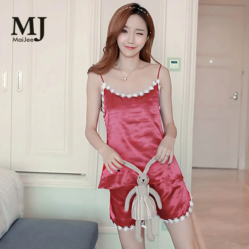MJ079A Korean Sexy Lingerie Silk Pijamas Women Pizama Damska Pyjama Femme Sexy Pajamas Pijama Mujer Pigiama Donna Sleepware
MJ079A Korean Sexy Lingerie Silk Pijamas Women Pizama Damska Pyjama Femme Sexy Pajamas Pijama Mujer Pigiama Donna Sleepware
