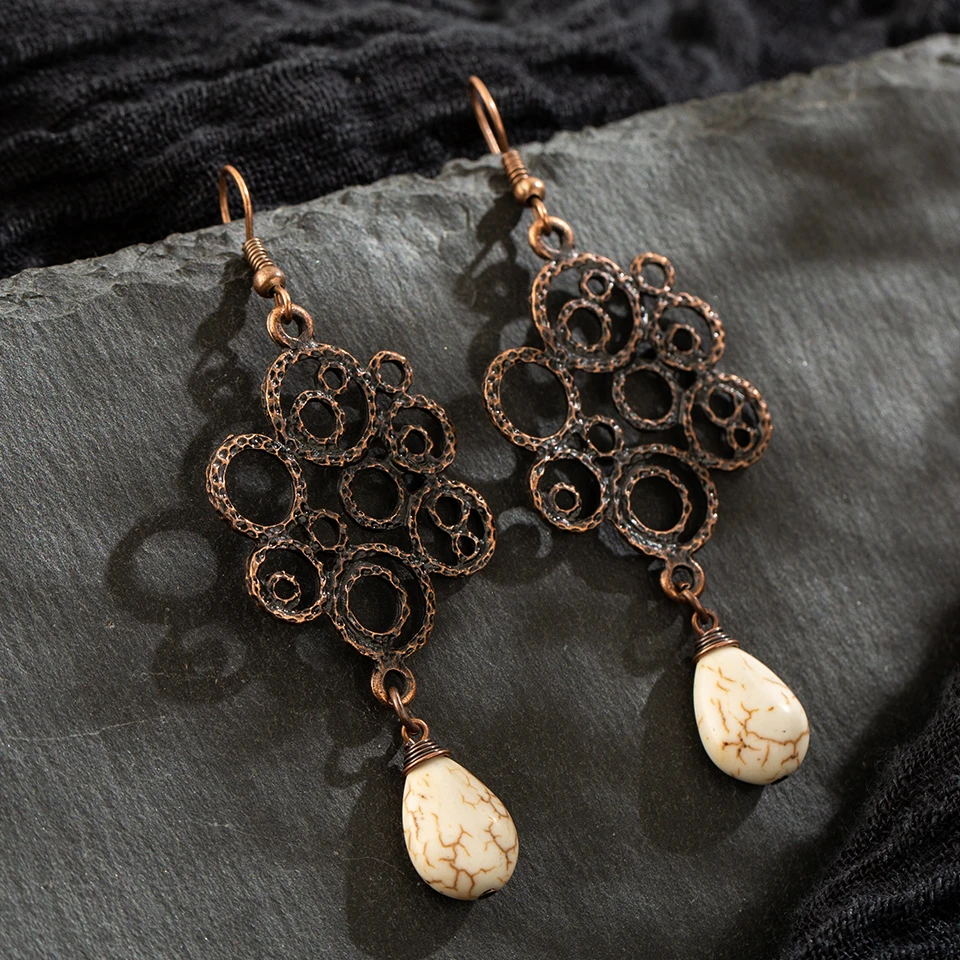 Vintage Ehtnic Dangle Drop Earrings with Stone for Women 2019 Anniersary Wedding Hanging Earrings Fashion Jewelry Accessories
Vintage Ehtnic Dangle Drop Earrings with Stone for Women 2019 Anniersary Wedding Hanging Earrings Fashion Jewelry Accessories