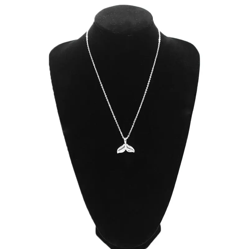 Fashion Exquisite Fish Tail Pendant Necklace Women Long Chain Clavicle Statement Necklace Jewelry
Fashion Exquisite Fish Tail Pendant Necklace Women Long Chain Clavicle Statement Necklace Jewelry