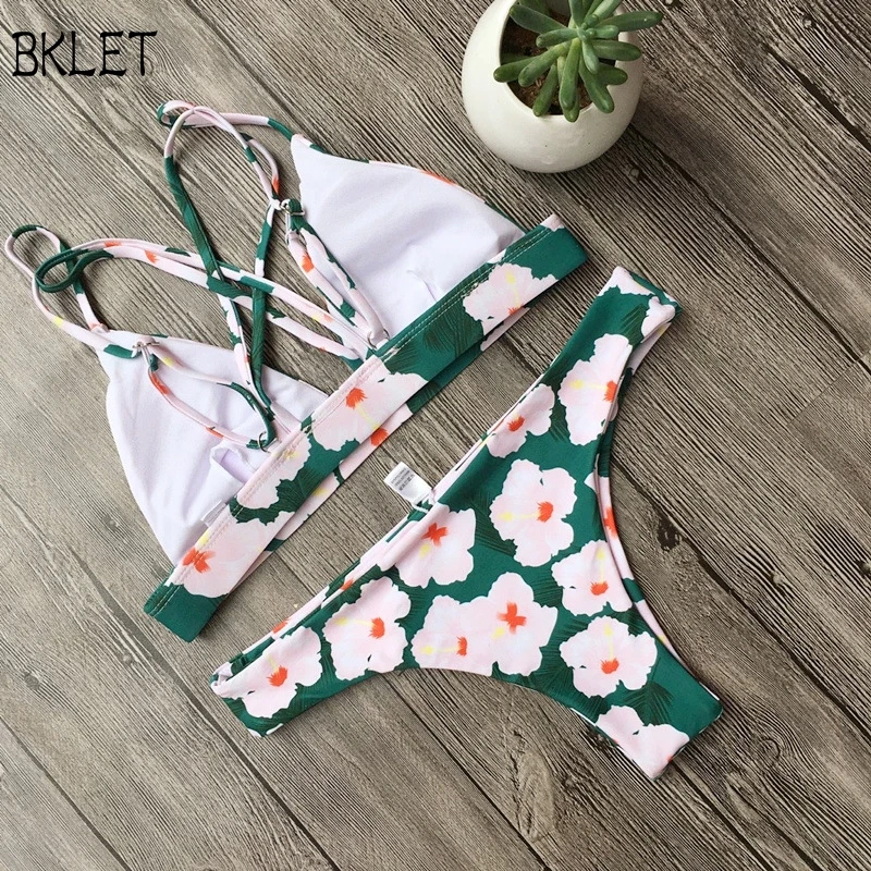 2018 New Retro Sexy Floral Print Bikini Set Swimwear Womens Swimsuit Bathing Suit Beach High Quality Flower Bikinis
2018 New Retro Sexy Floral Print Bikini Set Swimwear Womens Swimsuit Bathing Suit Beach High Quality Flower Bikinis
