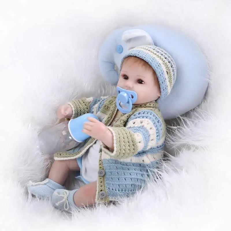 45cm Handmade 17 Inch Reborn Dolls Lifelike Silicone Soft Newborn Baby Doll Realistic Boy Babies Gift for Children Birthday Gift
45cm Handmade 17 Inch Reborn Dolls Lifelike Silicone Soft Newborn Baby Doll Realistic Boy Babies Gift for Children Birthday Gift