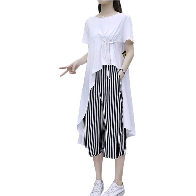 Women Summer Temperament Large Size Wide Ieg Pants Suit Loose Casual Women Solid Color T-shirt + Striped Wide-leg Pants Suit
Women Summer Temperament Large Size Wide Ieg Pants Suit Loose Casual Women Solid Color T-shirt + Striped Wide-leg Pants Suit