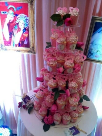 High Quality 7 tier Acrylic Wedding Cake Stand Cake stand made of very durable Clean Plastic food safe professional Quality
High Quality 7 tier Acrylic Wedding Cake Stand Cake stand made of very durable Clean Plastic food safe professional Quality