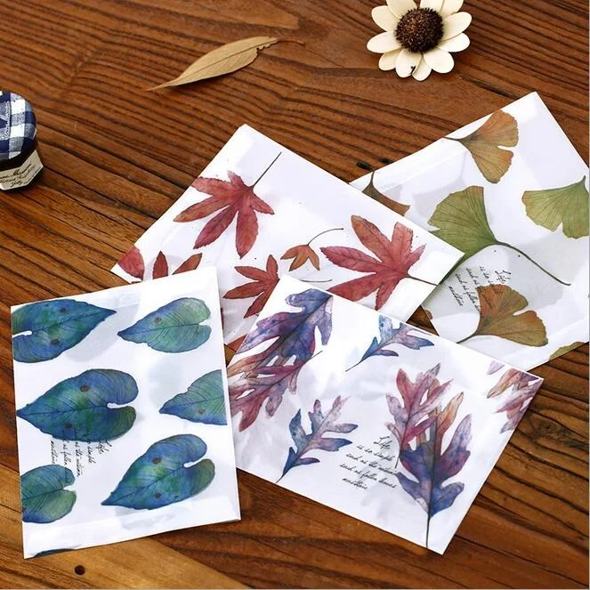 10pcs/lot 16*11cm sulfuric acid paper envelope leaves pattern transparent window envelope for greeting cards cover
10pcs/lot 16*11cm sulfuric acid paper envelope leaves pattern transparent window envelope for greeting cards cover
