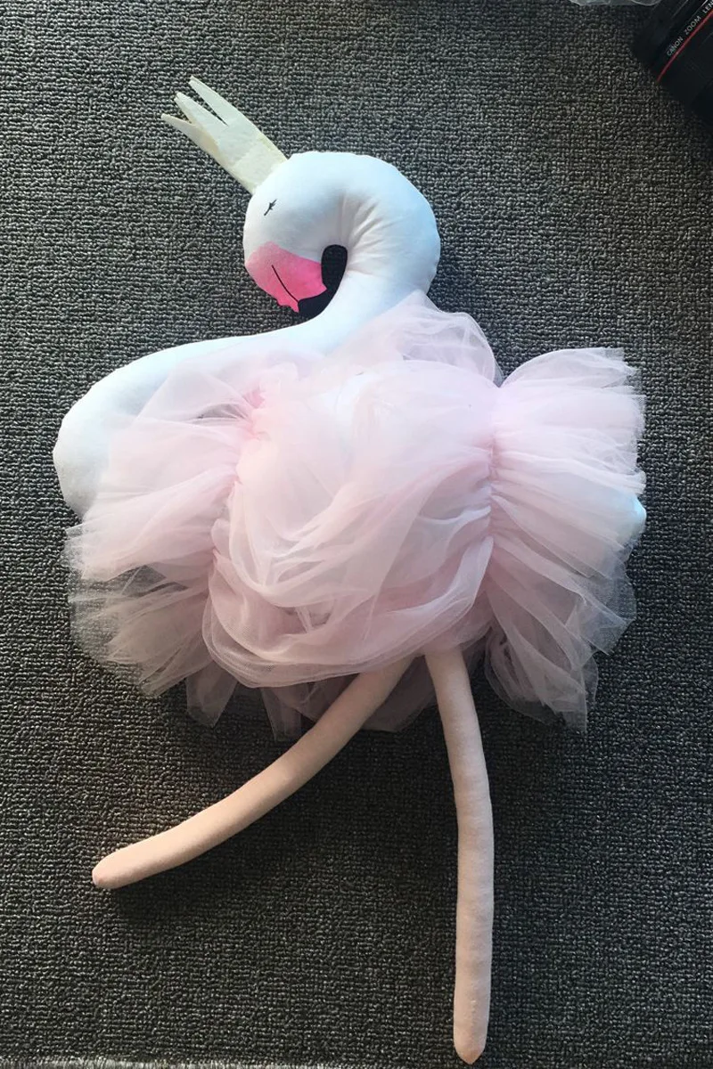 Princess Swan Lace Baby Pillow Children Baby Room Decoration Pillow Baby Bed Toys Sleeping Pillow Baby Photograpy Props 55cm
Princess Swan Lace Baby Pillow Children Baby Room Decoration Pillow Baby Bed Toys Sleeping Pillow Baby Photograpy Props 55cm