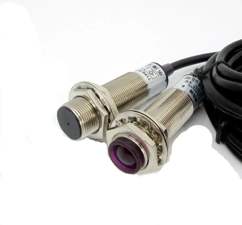 A Set Brass 6-36V NPN N/O E3F-30L/30C Optoelectric Switch Infrared Proximity Sensor Adjustable 0-20 Meters IP65
A Set Brass 6-36V NPN N/O E3F-30L/30C Optoelectric Switch Infrared Proximity Sensor Adjustable 0-20 Meters IP65