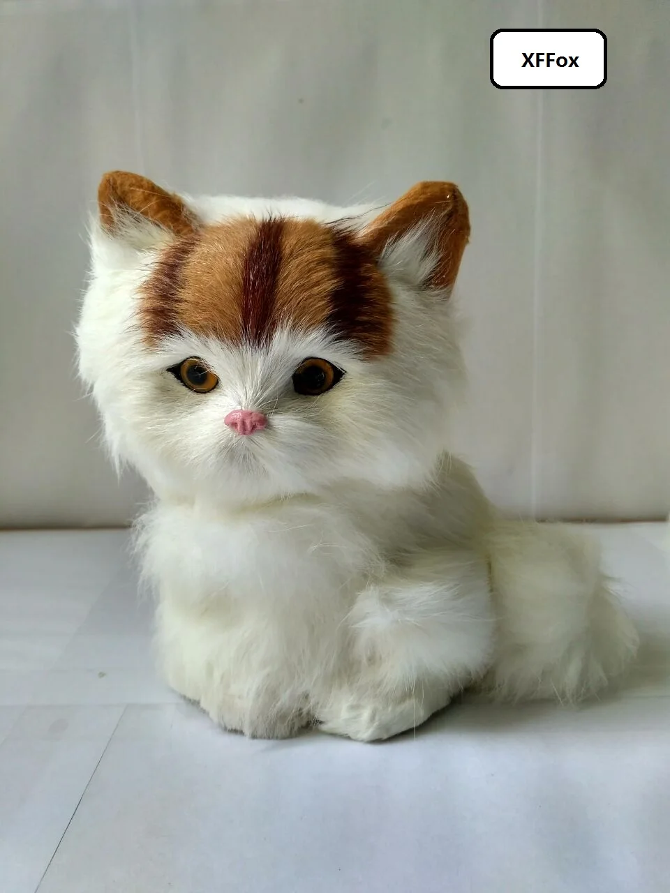 cute real life yellow stripe head cat model plastic&furs simulation white cat doll gift about 15x13cm xf1268
cute real life yellow stripe head cat model plastic&furs simulation white cat doll gift about 15x13cm xf1268