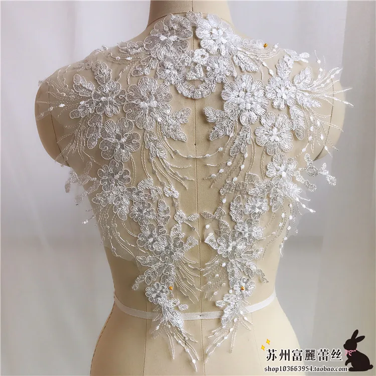 white 3D Lace embroidery patches Sequins LACE decals flower Applique for DIY Wedding dress size 1order=2pair
white 3D Lace embroidery patches Sequins LACE decals flower Applique for DIY Wedding dress size 1order=2pair