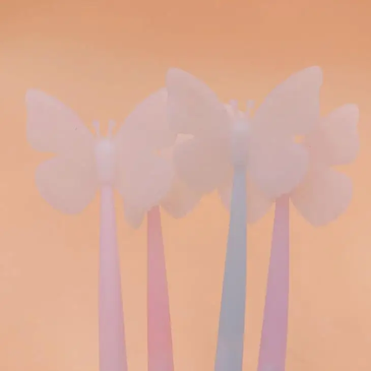 4 Pcs/set Cute Colorful Insect Butterfly Silicone Gel Pens Signature Pen Escolar Papelaria Student Gifts Korean Stationery
4 Pcs/set Cute Colorful Insect Butterfly Silicone Gel Pens Signature Pen Escolar Papelaria Student Gifts Korean Stationery