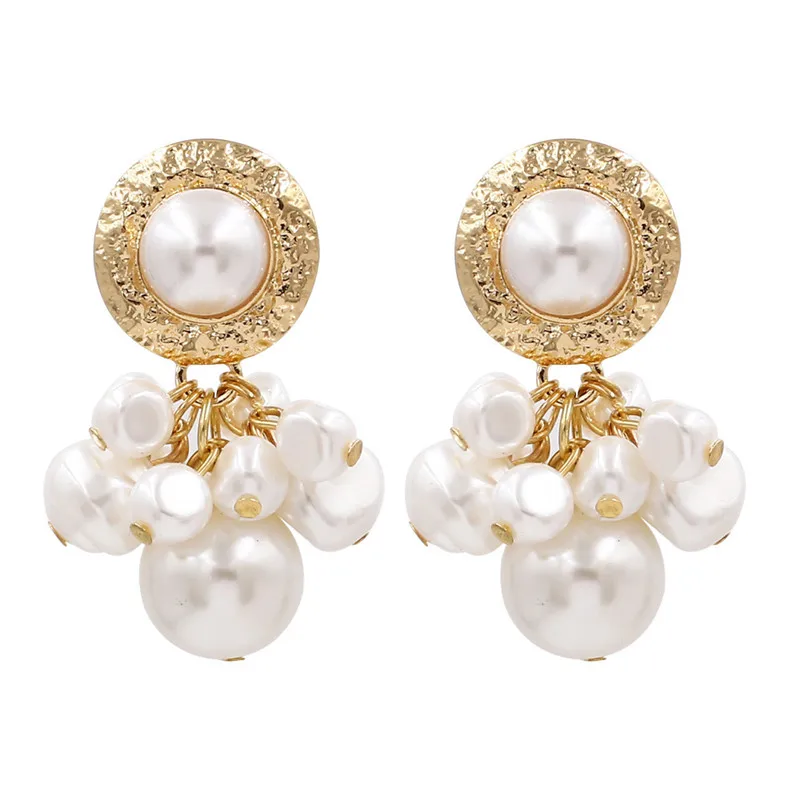 FishSheep Za Big Pearl Earring For Women Gold Color Irregular Beaded Drop Earrings Jewelry Statement Earrings Brincos 2019 Gift
FishSheep Za Big Pearl Earring For Women Gold Color Irregular Beaded Drop Earrings Jewelry Statement Earrings Brincos 2019 Gift