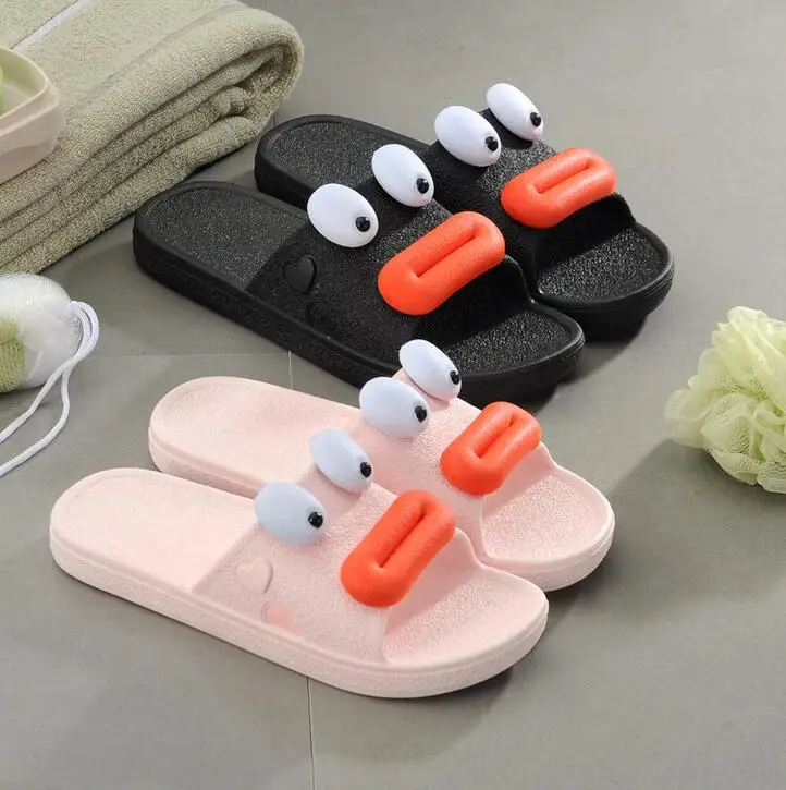 2018 new Slippers Indoor Bathroom Slippers big mouth Home Couple Slipper Female Summer Funny Creative beach family shoe 36-45
2018 new Slippers Indoor Bathroom Slippers big mouth Home Couple Slipper Female Summer Funny Creative beach family shoe 36-45
