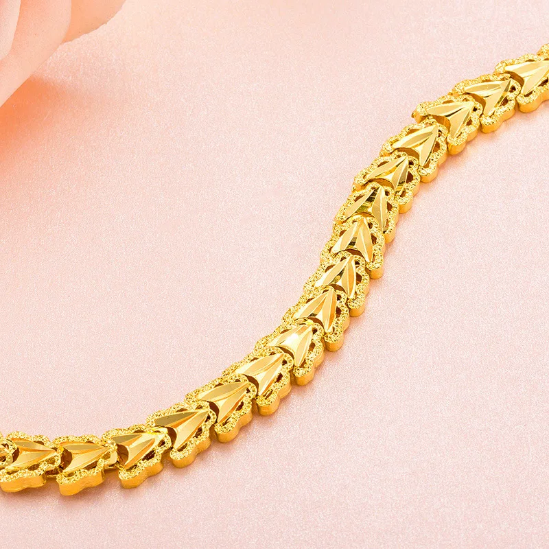 OMHXFC Wholesale European Fashion Woman Female Party Birthday Wedding Gift Vintage Triangle 18KT Gold Bracelets BE198
OMHXFC Wholesale European Fashion Woman Female Party Birthday Wedding Gift Vintage Triangle 18KT Gold Bracelets BE198