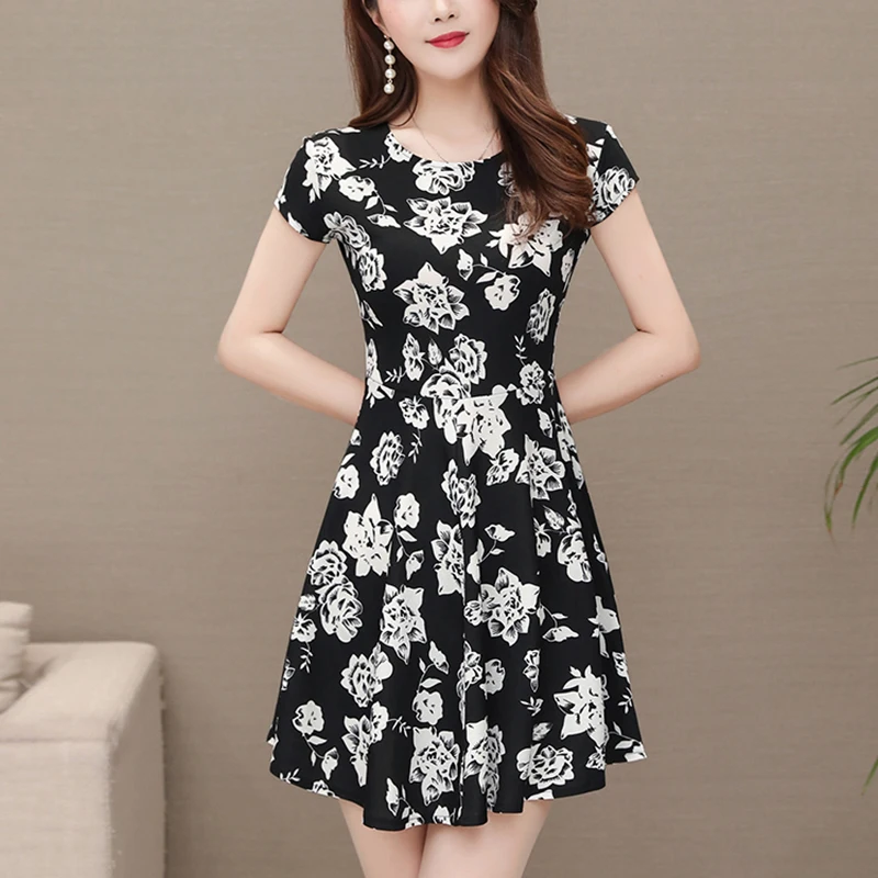 Women Summer Dress National Style Short Sleeve Retro Print Round Collar Breathable Casual Dress Women Girl
Women Summer Dress National Style Short Sleeve Retro Print Round Collar Breathable Casual Dress Women Girl