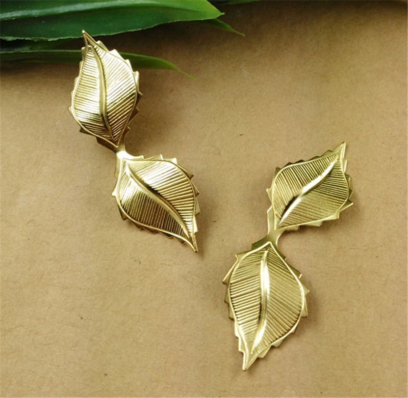 50pcs 9x43mm Gold Color Double Leaf Charms for DIY Retro Fashion Bracelet Necklace Findings
50pcs 9x43mm Gold Color Double Leaf Charms for DIY Retro Fashion Bracelet Necklace Findings