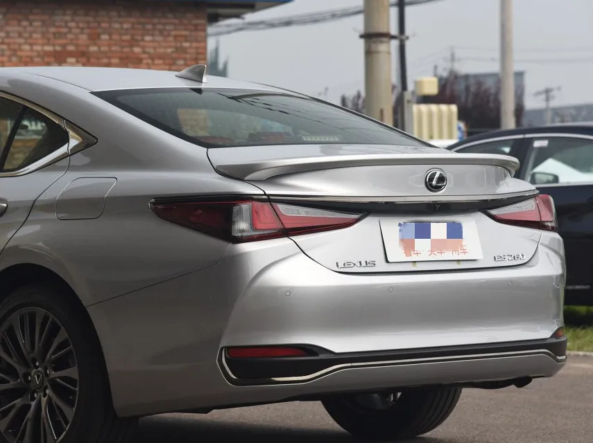 For Lexus ES spoiler ES250 ES350 Spoiler ABS Material Car Rear Wing Primer Color Rear lip Spoiler 2018 2019
For Lexus ES spoiler ES250 ES350 Spoiler ABS Material Car Rear Wing Primer Color Rear lip Spoiler 2018 2019