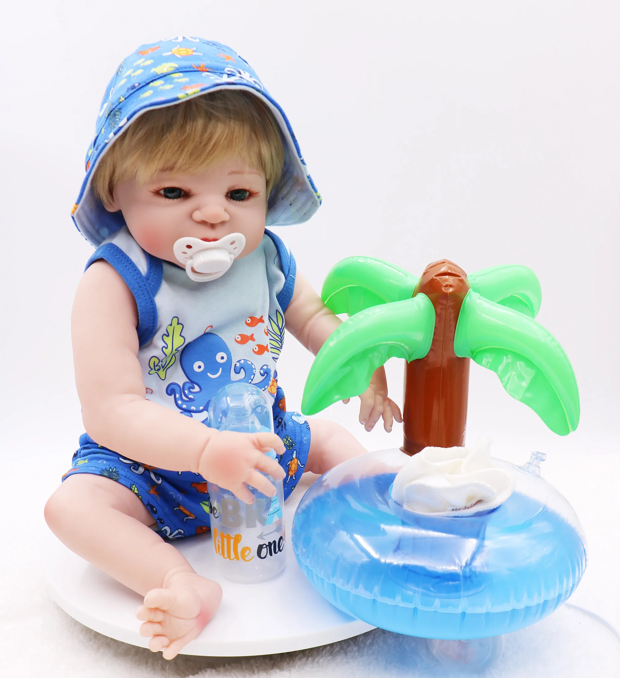 New exclusive Body Silicone Reborn Baby boy Doll 57 cm Realistic vinyl Newborn Babies Bonecas girls Birthday Gift bath toy bebes
New exclusive Body Silicone Reborn Baby boy Doll 57 cm Realistic vinyl Newborn Babies Bonecas girls Birthday Gift bath toy bebes
