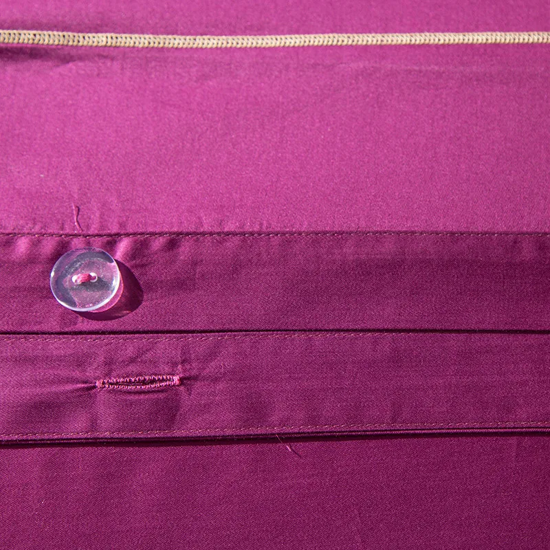 Red Embroidered Bedding set 60S Silk Cotton Luxury Wedding Royal Bed set King Queen size bed sheet set Duvet cover Pillowcases 
Red Embroidered Bedding set 60S Silk Cotton Luxury Wedding Royal Bed set King Queen size bed sheet set Duvet cover Pillowcases