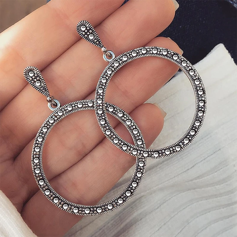 Hyperbole Vintage Big Circle Dangle Earrings Women Popular Fashion Jewelry Africa Bridal Wedding Jewelry Retro Drop Earrings
Hyperbole Vintage Big Circle Dangle Earrings Women Popular Fashion Jewelry Africa Bridal Wedding Jewelry Retro Drop Earrings