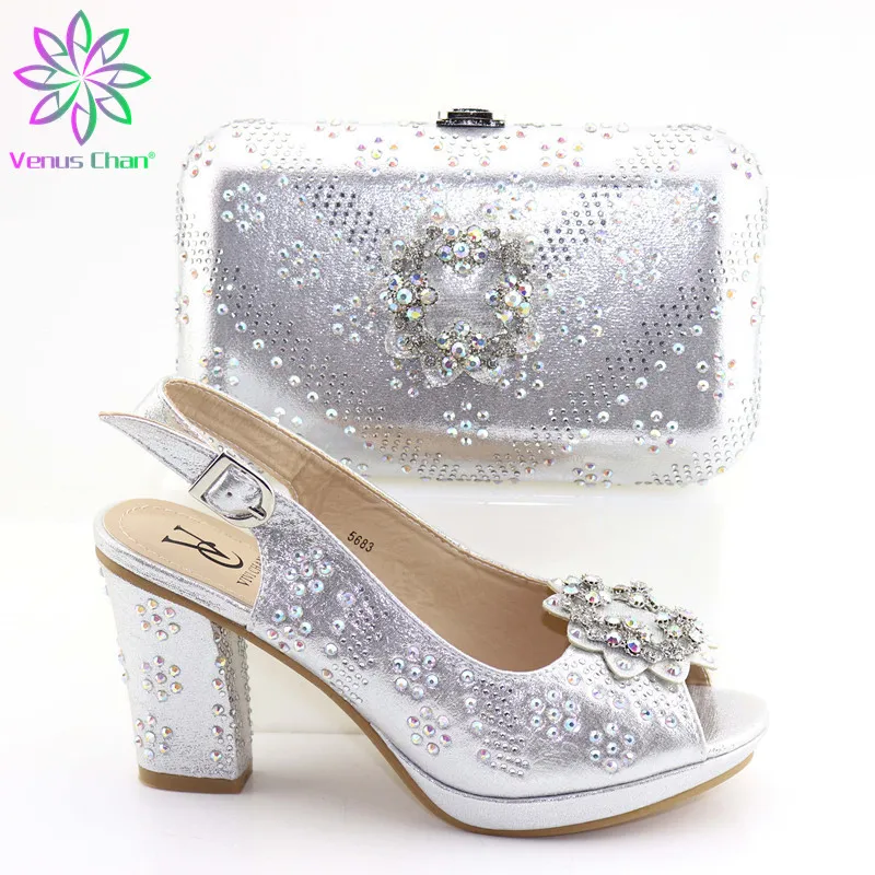 beautiful silver Shoe and Bag Sets Italian Shoes and Bags Set for party African Matching Shoes and Bags
beautiful silver Shoe and Bag Sets Italian Shoes and Bags Set for party African Matching Shoes and Bags