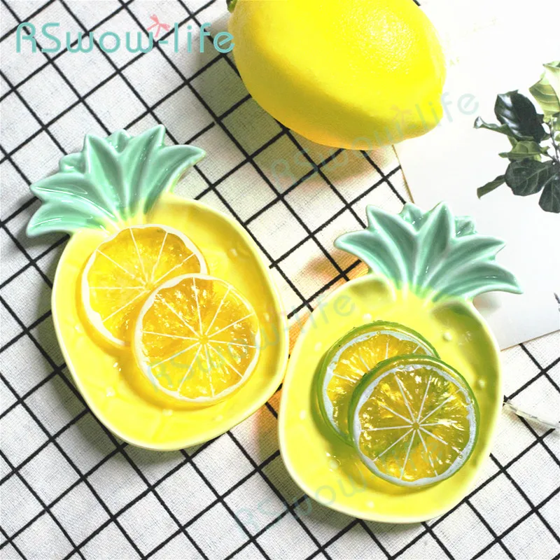Creative Lovely Mini Pineapple Home Trinket Dish Ceramic Dish Soy Sauce Dishs Household Items Creative Practical Small Gifts
Creative Lovely Mini Pineapple Home Trinket Dish Ceramic Dish Soy Sauce Dishs Household Items Creative Practical Small Gifts