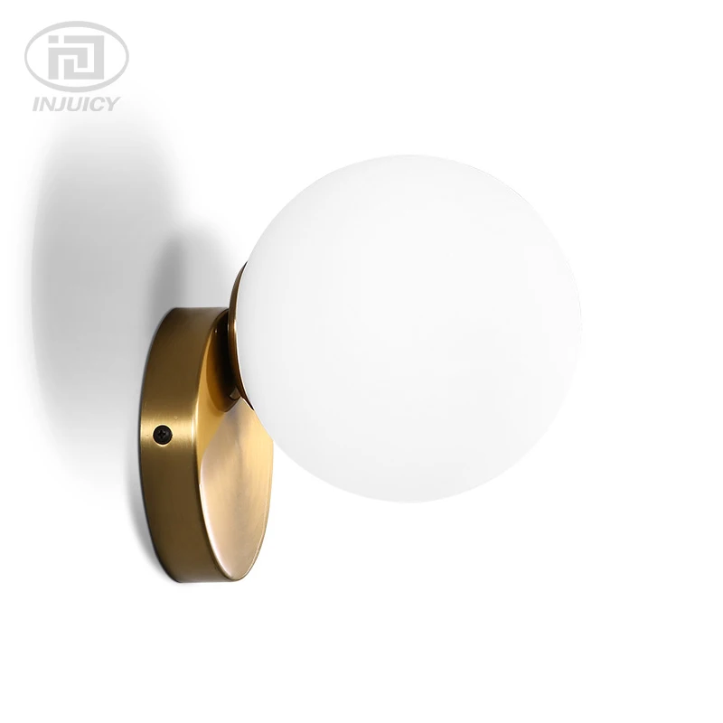 Nordic Style LED Wall Lights Post-modern Simple Bedroom Bedside Lamp Living Room Golden Milky White Glass Wall Lamp
Nordic Style LED Wall Lights Post-modern Simple Bedroom Bedside Lamp Living Room Golden Milky White Glass Wall Lamp