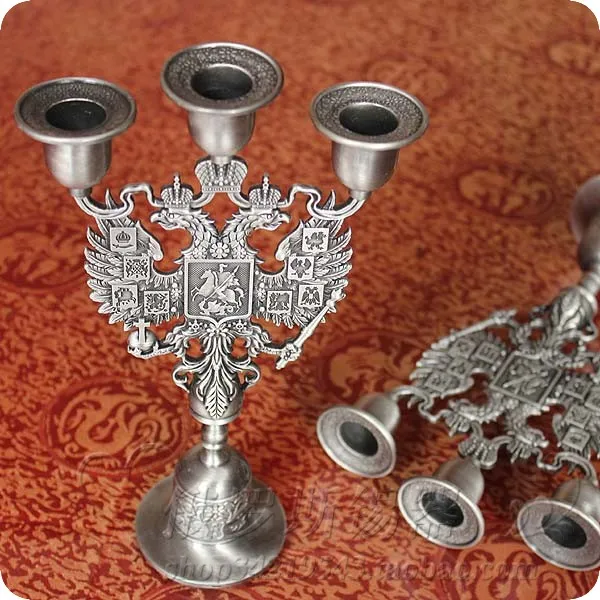 Antique Tin Color Cavalier Embossed 3 Arm Candelabra Retio Candle Stand Decorations Metal Candlesticks Candle Holder ZT074t
Antique Tin Color Cavalier Embossed 3 Arm Candelabra Retio Candle Stand Decorations Metal Candlesticks Candle Holder ZT074t