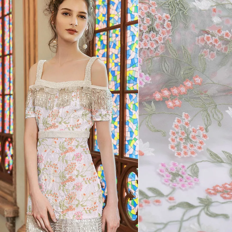 New 33mm lace embroidered fabric polyester high-end fashion heavy mesh gauze embroidered lace fabric clothing fabric
New 33mm lace embroidered fabric polyester high-end fashion heavy mesh gauze embroidered lace fabric clothing fabric