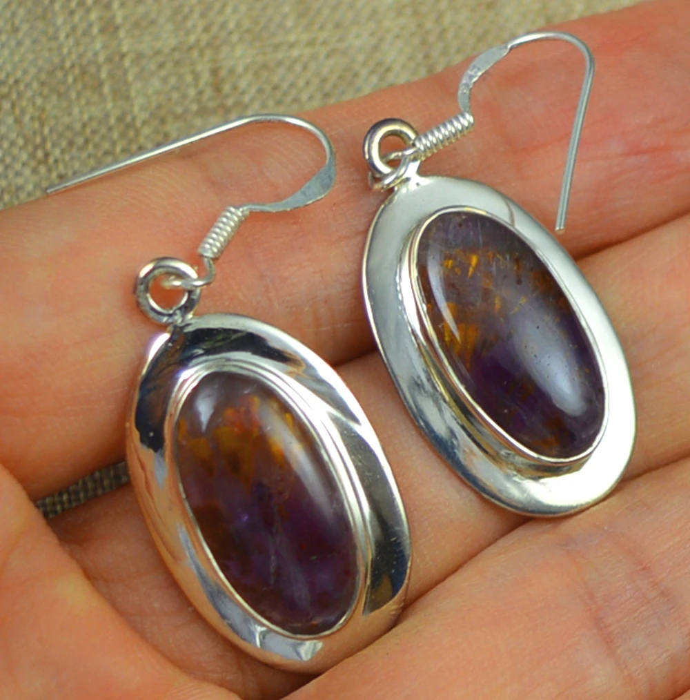 Lovegem Genuine Super 7 / Cacoxenite Earrings 925 Sterling Silver, 43 mm, AE0053
Lovegem Genuine Super 7 / Cacoxenite Earrings 925 Sterling Silver, 43 mm, AE0053