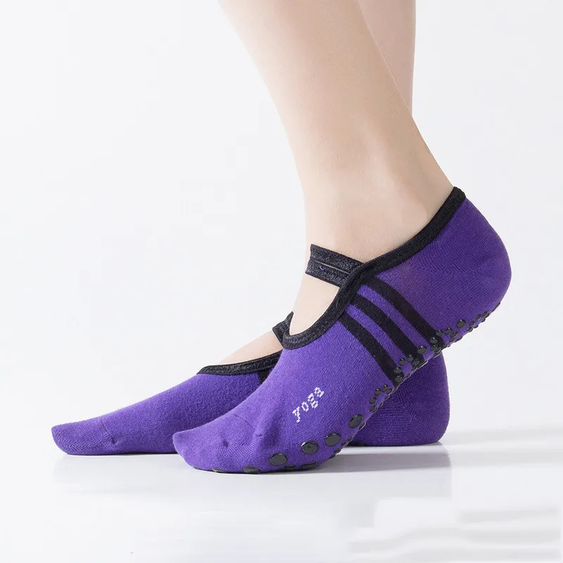 Reallion 1 Pair Women Sport Yoga Socks Anti-slip Backless Ladies Cotton Socks Bandage Massage Pilates Ballet Yoga Socks Slippers
Reallion 1 Pair Women Sport Yoga Socks Anti-slip Backless Ladies Cotton Socks Bandage Massage Pilates Ballet Yoga Socks Slippers