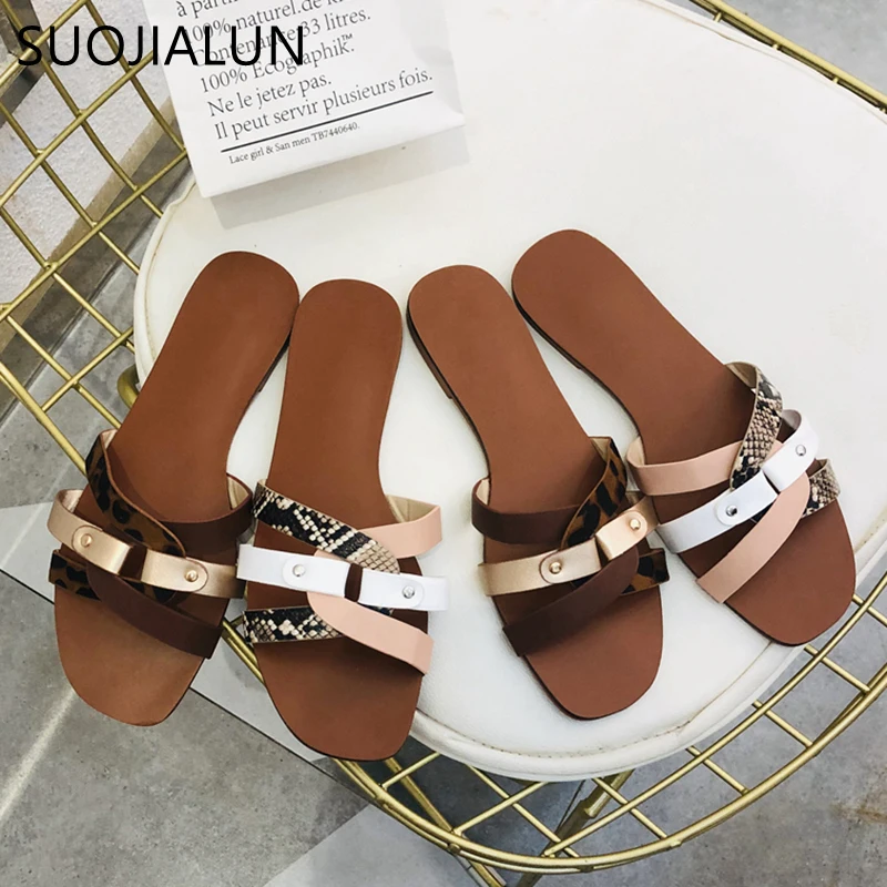 SUOJIALUN 2019 New Luxury Brand Women Beach Slipper Ladies Leopard Flip Flops Flat Shoes Summer Outsides Female Slip On Slides
SUOJIALUN 2019 New Luxury Brand Women Beach Slipper Ladies Leopard Flip Flops Flat Shoes Summer Outsides Female Slip On Slides