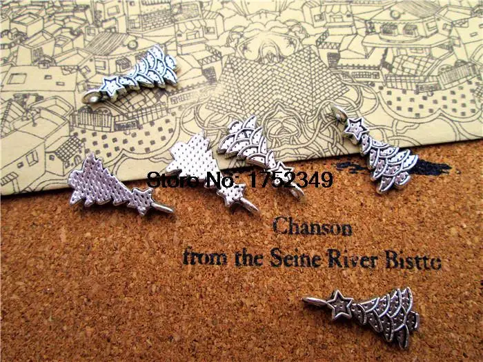 175pcs--Christmas Tree Charms, Antique Tibetan Silver Tone Christmas Tree with star charm pendants 21x11mm
175pcs--Christmas Tree Charms, Antique Tibetan Silver Tone Christmas Tree with star charm pendants 21x11mm