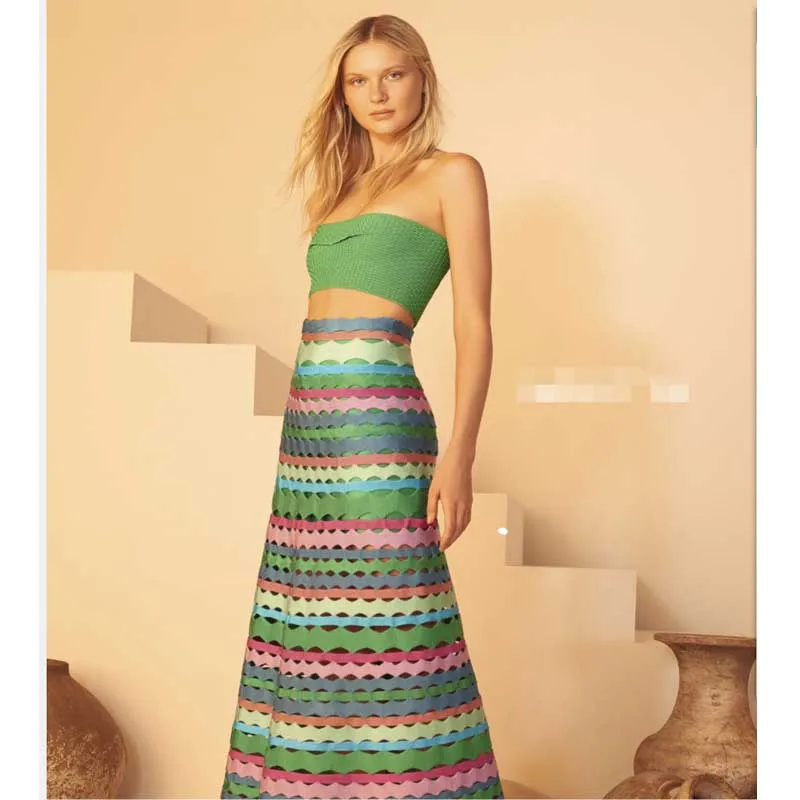 wholesale 2020 summer New Ladies suits Fashion mixed Strapless Bandage top&long skirt Cocktail party bandage two Piece Set Dress
wholesale 2020 summer New Ladies suits Fashion mixed Strapless Bandage top&long skirt Cocktail party bandage two Piece Set Dress
