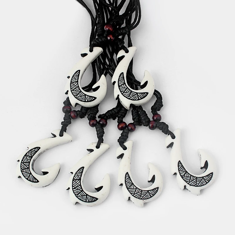 Bulk 12Pcs Ethnic Tribal Yak Bone White Resin Carving Maori Hook Pendant Necklace
Bulk 12Pcs Ethnic Tribal Yak Bone White Resin Carving Maori Hook Pendant Necklace