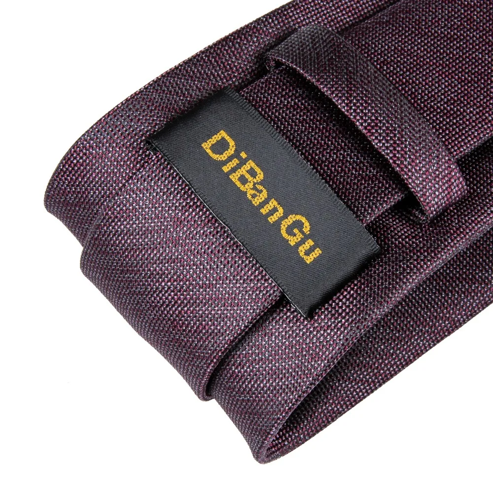 DiBanGu New Luxury Brick Red Men's Tie 100% Silk Necktie Business Wedding Tie Set 8cm Wide Tie Hanky Cufflinks Tie MJ-7141
DiBanGu New Luxury Brick Red Men's Tie 100% Silk Necktie Business Wedding Tie Set 8cm Wide Tie Hanky Cufflinks Tie MJ-7141