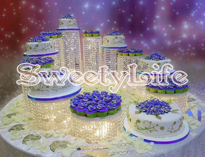 11pcs/set top quality Crystal transparent acrylic cake stand Romantic wedding decoration luxurious Party cake stand
11pcs/set top quality Crystal transparent acrylic cake stand Romantic wedding decoration luxurious Party cake stand