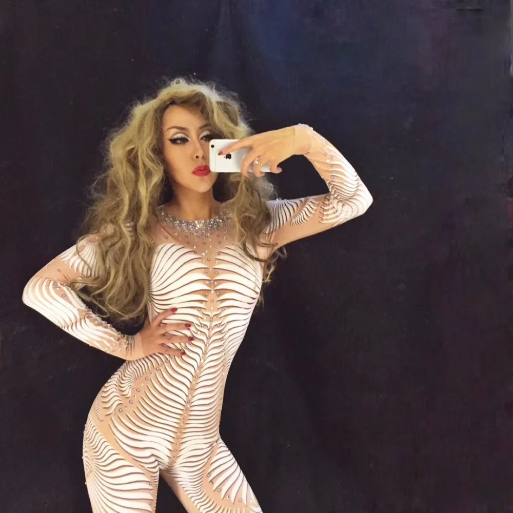 Women White 3D Printed Jumpsuit Sparkling Crystals Bodysuit Nightclub DJ Dancer Singer Clothing Stage Wear Costume Bling Outfit
Women White 3D Printed Jumpsuit Sparkling Crystals Bodysuit Nightclub DJ Dancer Singer Clothing Stage Wear Costume Bling Outfit