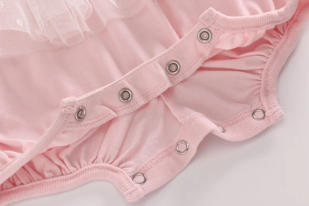 Vlinder 2018 New Princess Style Summer Baby Girls Pink Mesh Bodysuits Newborn Clothing Short Sleeves Infant Bodysuits
Vlinder 2018 New Princess Style Summer Baby Girls Pink Mesh Bodysuits Newborn Clothing Short Sleeves Infant Bodysuits