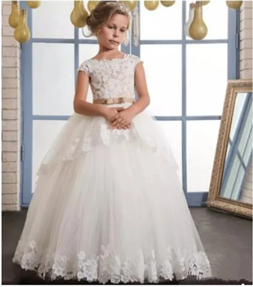 Beautiful White Ivory Flower Girls Dresses for Wedding Lace Appliqued with Sash Pageant Gowns Girls First Communion Dress
Beautiful White Ivory Flower Girls Dresses for Wedding Lace Appliqued with Sash Pageant Gowns Girls First Communion Dress