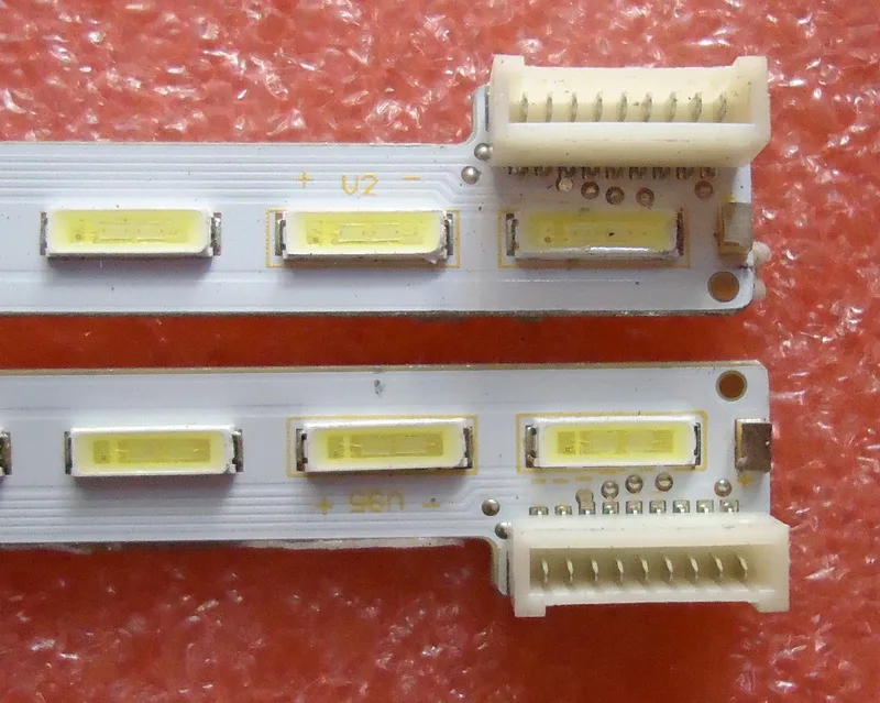 СВЕТОДИОДНАЯ подсветка экрана JUCA7.308.00103918-XJ CHGD42LB26-LE07020X2-V0.7 1 шт. = 48led 465 мм
СВЕТОДИОДНАЯ подсветка экрана JUCA7.308.00103918-XJ CHGD42LB26-LE07020X2-V0.7 1 шт. = 48led 465 мм