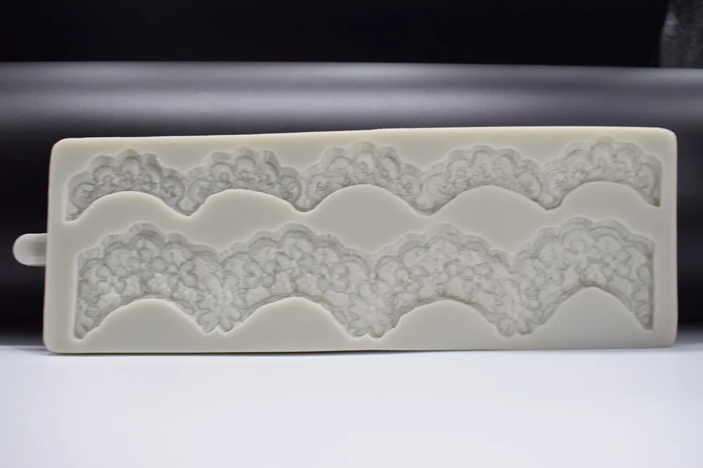 European Flower Lace Relief Silicone Mold Chocolate Fondant Molds Cake Decoration Moulds DIY Party Cake Decorating Tool Bakeware
European Flower Lace Relief Silicone Mold Chocolate Fondant Molds Cake Decoration Moulds DIY Party Cake Decorating Tool Bakeware