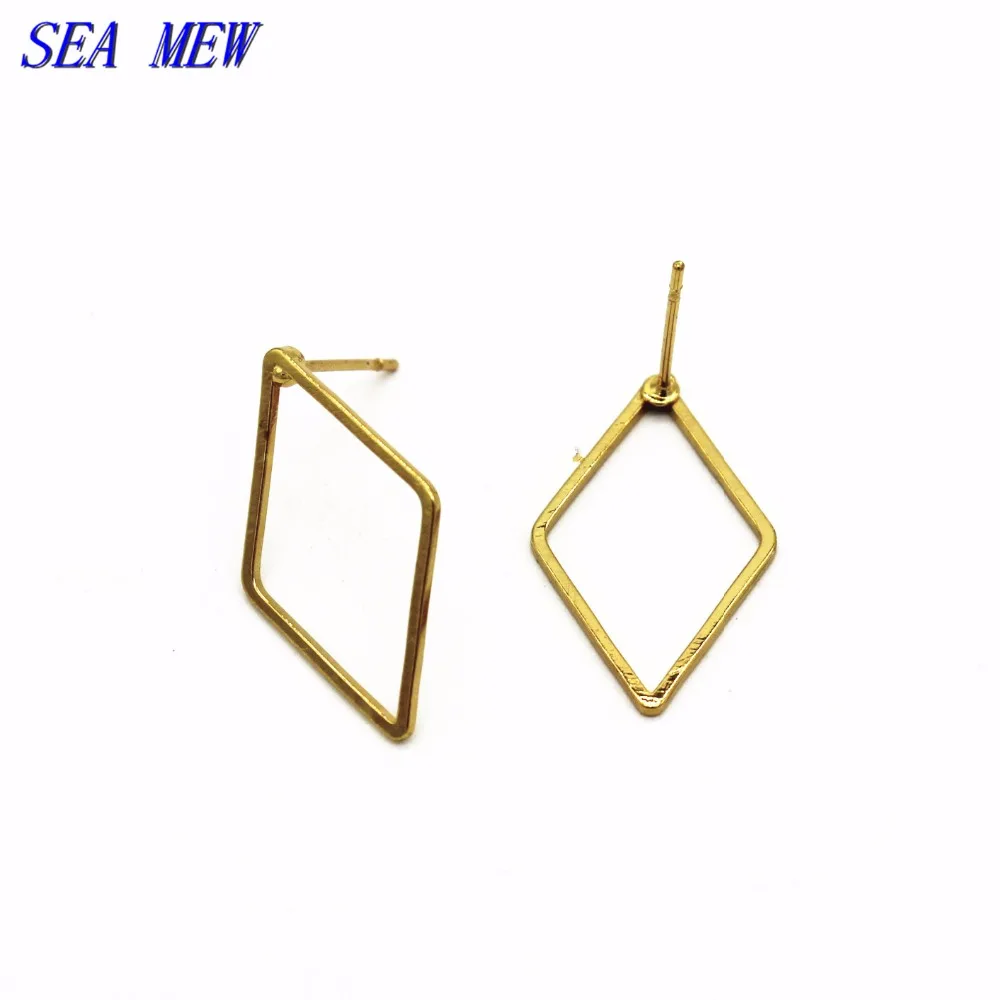 Женские ромбовидные серьги-гвоздики SEA MEW, 50 шт., 25*15 мм, золотистого цвета, из нержавеющей стали, для изготовления ювелирных изделий
Женские ромбовидные серьги-гвоздики SEA MEW, 50 шт., 25*15 мм, золотистого цвета, из нержавеющей стали, для изготовления ювелирных изделий
