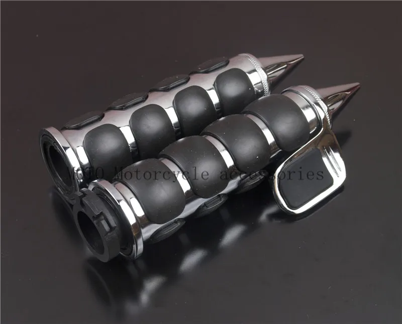 1" 25mm Motorcycle Chrome Black Sharp Handle Bar Hand Grips for For HONDA CHOPPER ROAD V STAR XVS
1" 25mm Motorcycle Chrome Black Sharp Handle Bar Hand Grips for For HONDA CHOPPER ROAD V STAR XVS