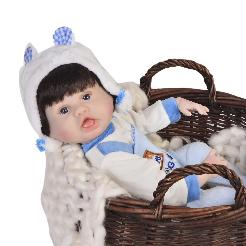 Newborn Baby Doll 55cm Reborn Baby boy Real Life Living Doll Toys hard Silicone Open mouth bebe reboen doll with plush clothes
Newborn Baby Doll 55cm Reborn Baby boy Real Life Living Doll Toys hard Silicone Open mouth bebe reboen doll with plush clothes
