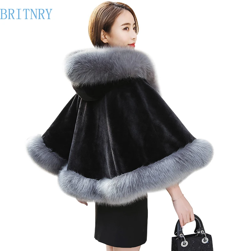 BRITNRY 2018 Fur Bolero Warm Winter Wedding Coat Women Wedding Wrap Bolero Cheap Faux Fur Wrap Free Size Evening Shawls Wraps
BRITNRY 2018 Fur Bolero Warm Winter Wedding Coat Women Wedding Wrap Bolero Cheap Faux Fur Wrap Free Size Evening Shawls Wraps