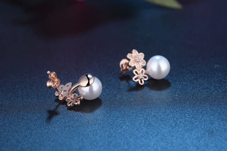 Hot sell New Fashion Flower Shiny Crystal Pearl 925 Sterling Silver Stud Earrings for Women Wholesale Gift Drop Shipping
Hot sell New Fashion Flower Shiny Crystal Pearl 925 Sterling Silver Stud Earrings for Women Wholesale Gift Drop Shipping