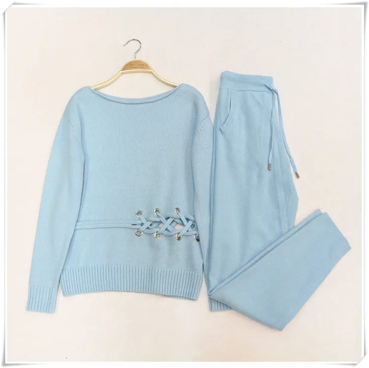 2021 autumn and winter cashmere knit fashion sweater women's sweater and loose casual suit
2021 autumn and winter cashmere knit fashion sweater women's sweater and loose casual suit
