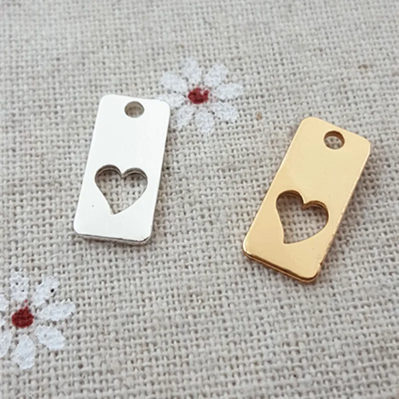 50pcs/lot 18*8mm alloy metal rectangle tag with heart charm pendant accessories for bracelet DIY jewelry making
50pcs/lot 18*8mm alloy metal rectangle tag with heart charm pendant accessories for bracelet DIY jewelry making