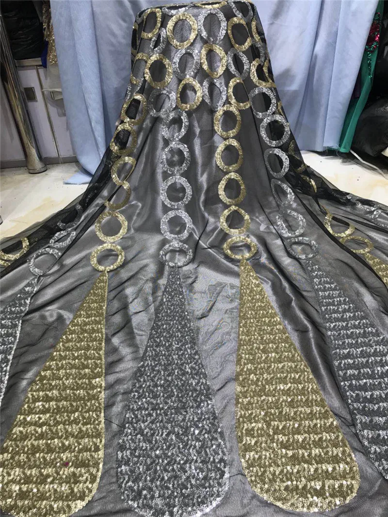 good design Top sales new 5yards/bag best quality embroidery tulle mesh lace JRB-11521 with sequins for best party
good design Top sales new 5yards/bag best quality embroidery tulle mesh lace JRB-11521 with sequins for best party